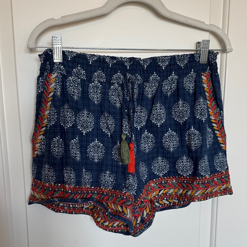 Navy Patterned Women Shorts